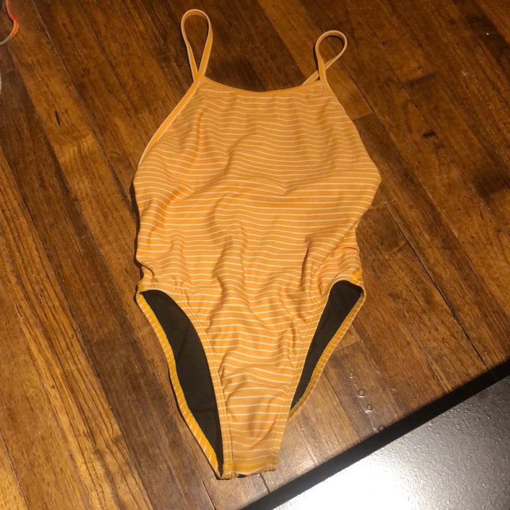 Jackson 4 Jolyn size 26